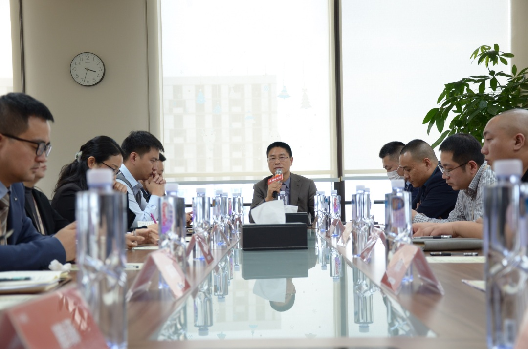 东融科技集团总裁胡玉建先生发言